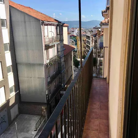 Luminoso Y Moderno Santander